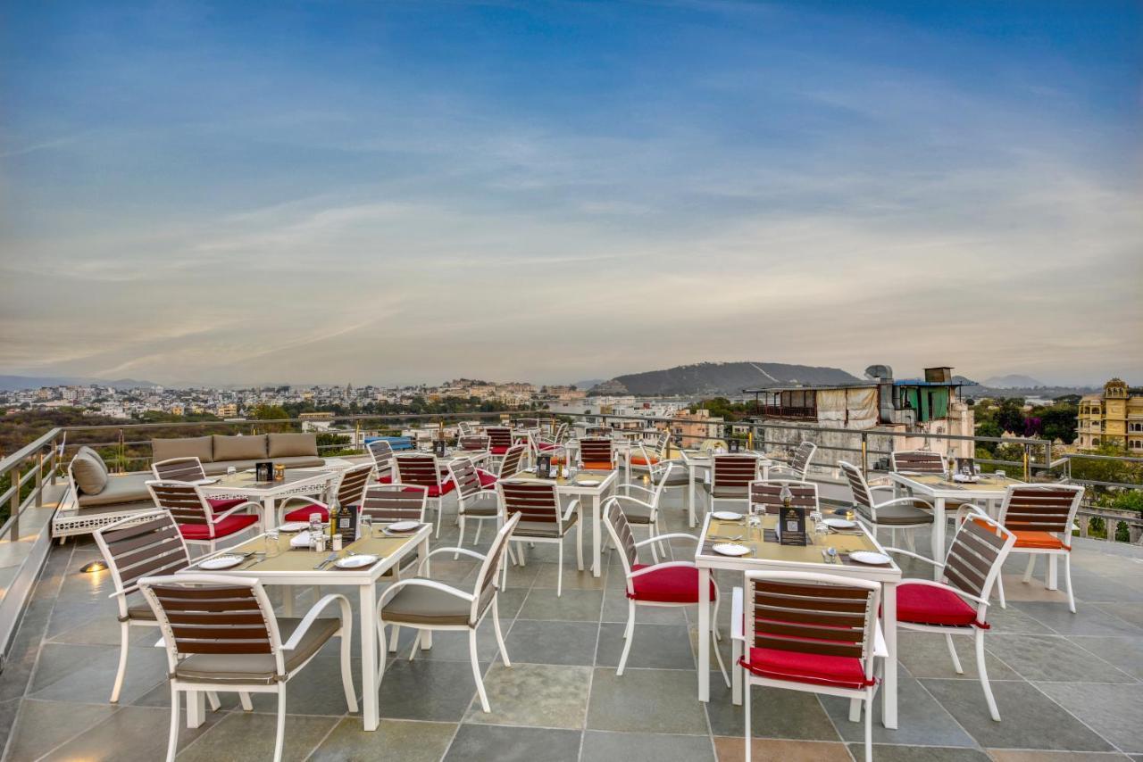 Shahpura Dev Panache Hotel