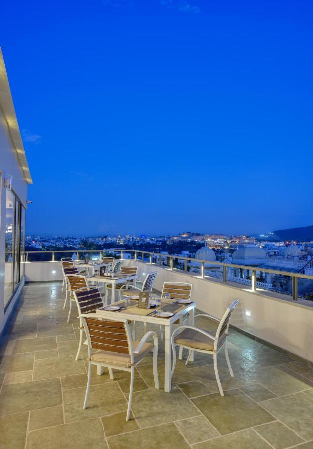 Shahpura Dev Panache Hotel